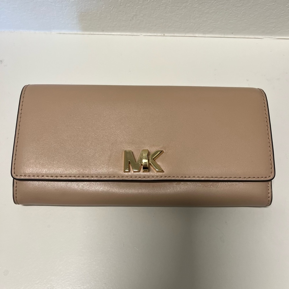 Michael Kors Women Wallet